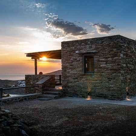 Aerino Seaside Villa Agios Romanos Bagian luar foto