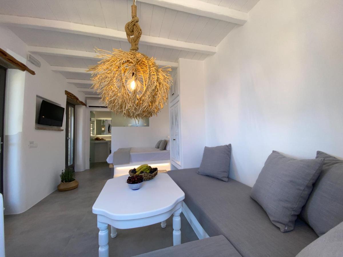 Aerino Seaside Villa Agios Romanos Bagian luar foto