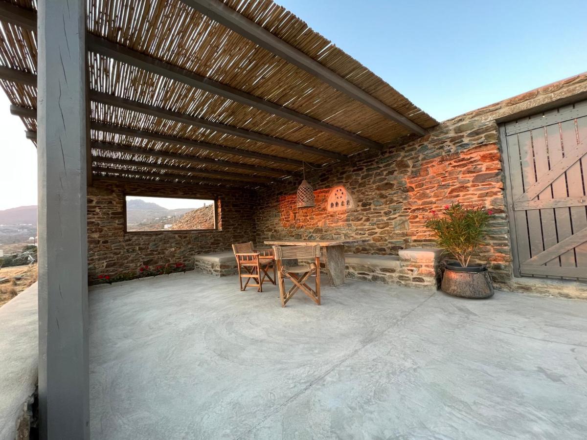 Aerino Seaside Villa Agios Romanos Bagian luar foto