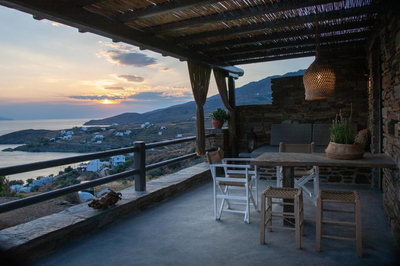 Aerino Seaside Villa Agios Romanos Bagian luar foto