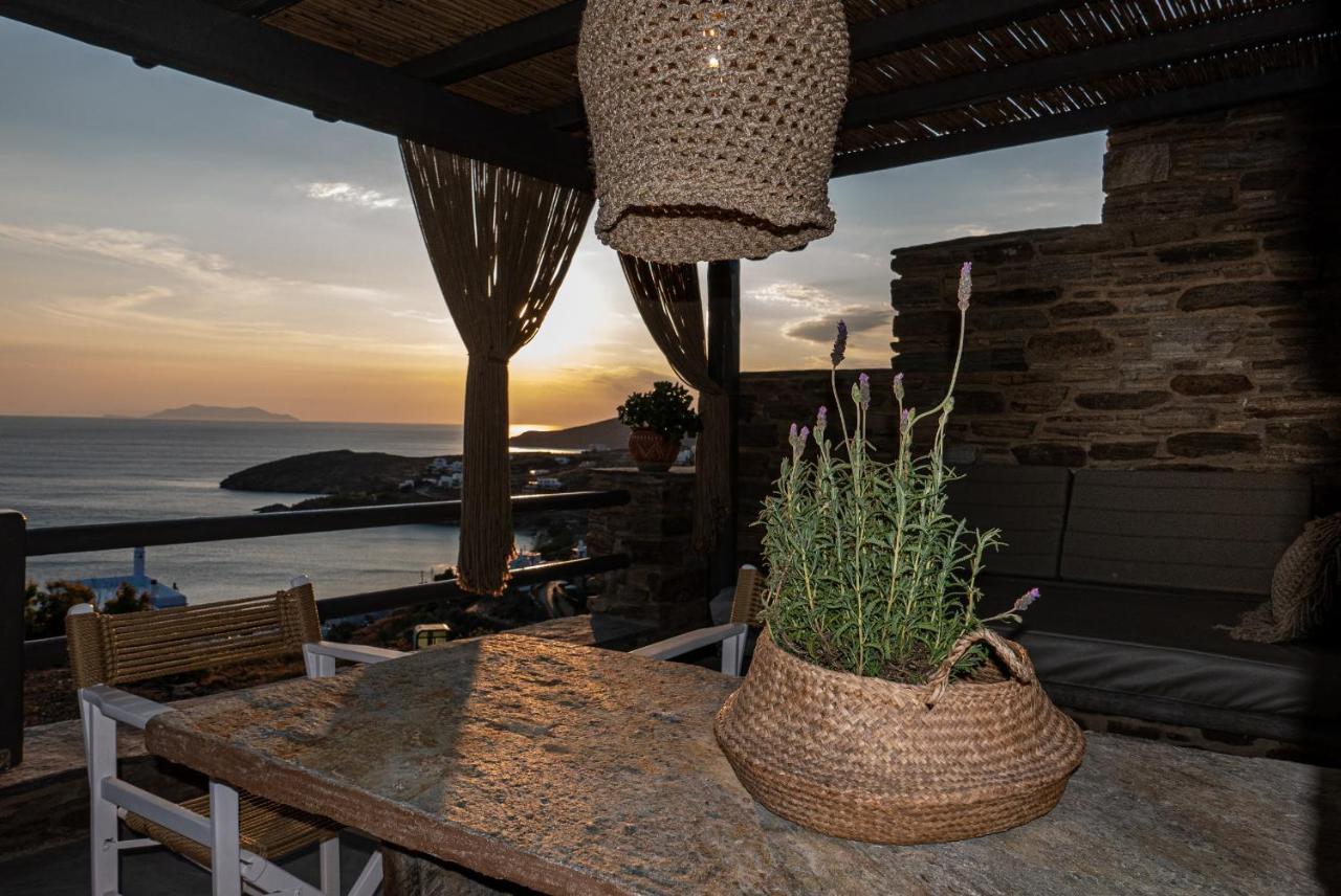 Aerino Seaside Villa Agios Romanos Bagian luar foto
